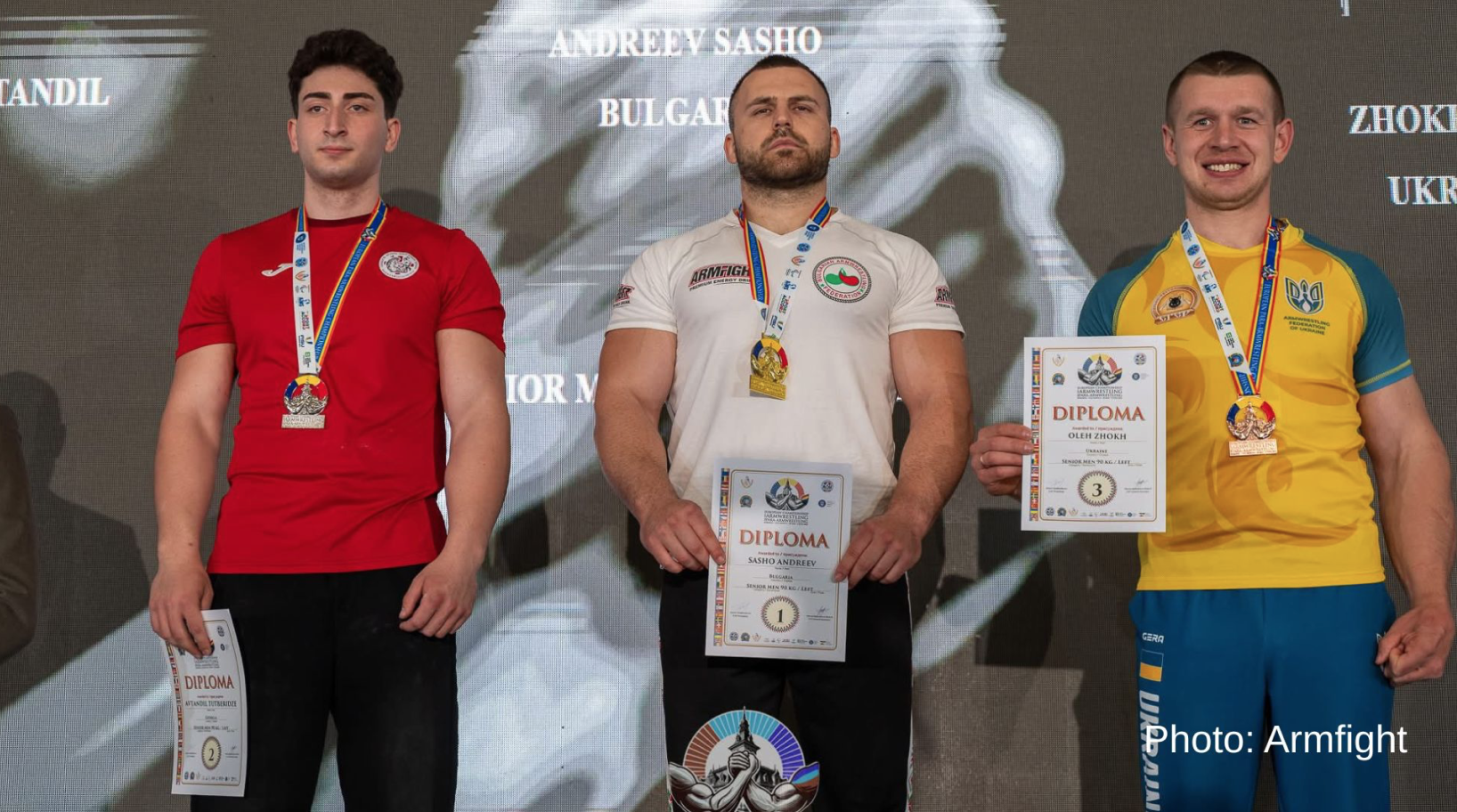 Podio de competencia de arm wrestling